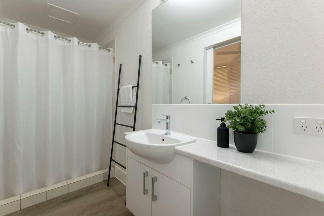 Ocean Palms Apartments Порт Дуглас Экстерьер фото